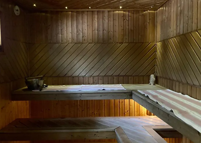 Huvikalliola, Laatulomat Willa