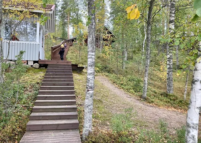 Willa Huvikalliola, Laatulomat Sulkava (Southern Savonia)