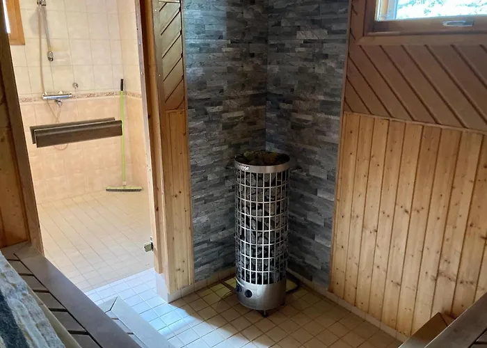 Willa Huvikalliola, Laatulomat *