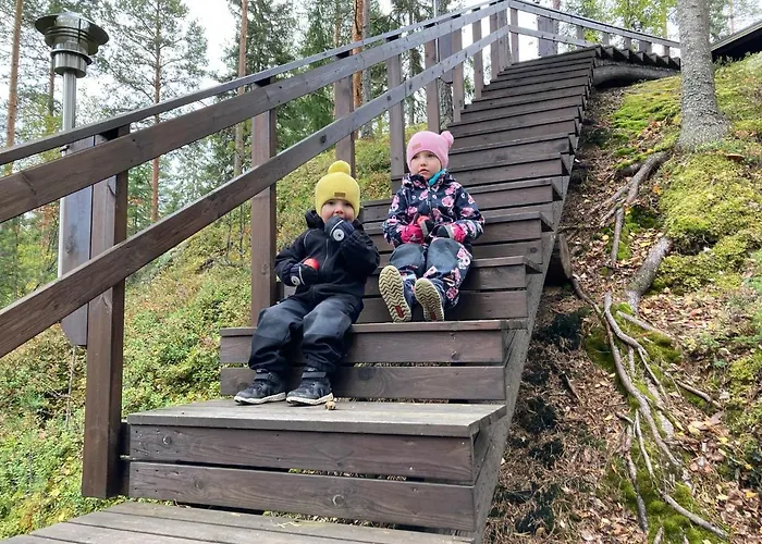 Huvikalliola, Laatulomat Sulkava (Southern Savonia)